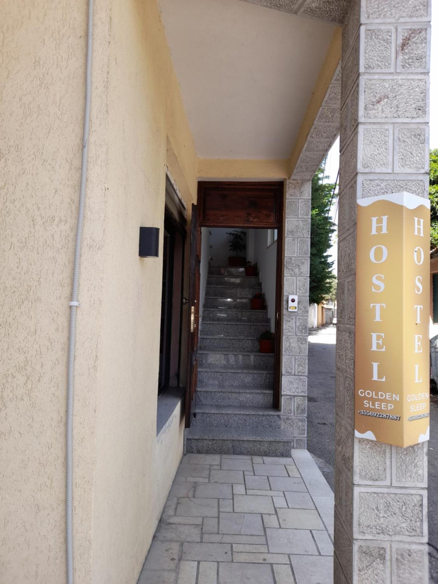 Golden Sleep Hostel Shkodër Esterno foto